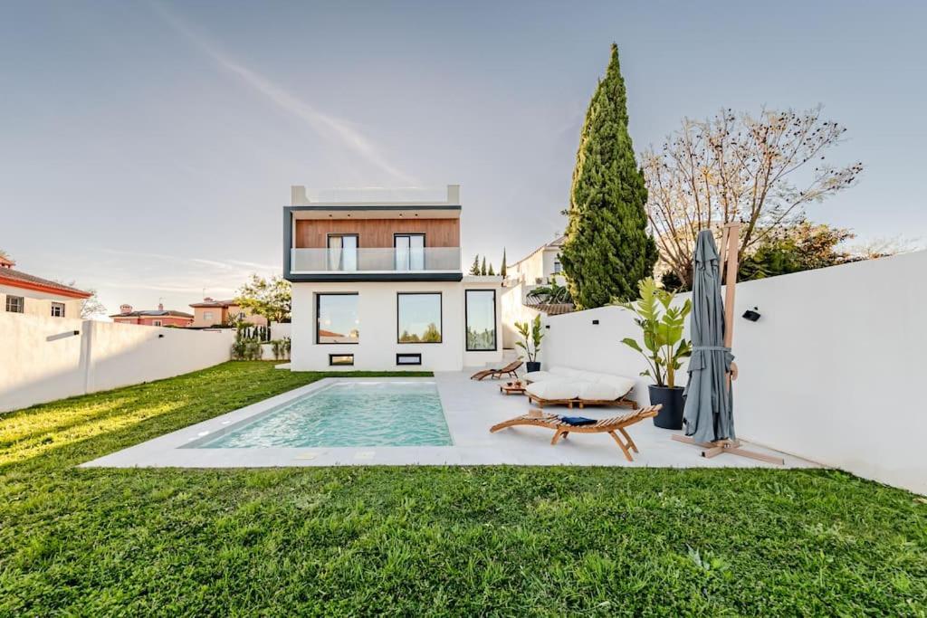 Villa Con Piscina Privada Gelves Zewnętrze zdjęcie